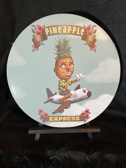 Pineapple Express Head 30 cm x 30 cm Round Aluminum Sign